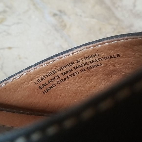 Sandals - Picture 6 of 6